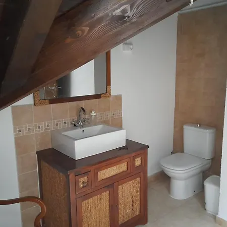 Beautiful 5-bed In וילה *